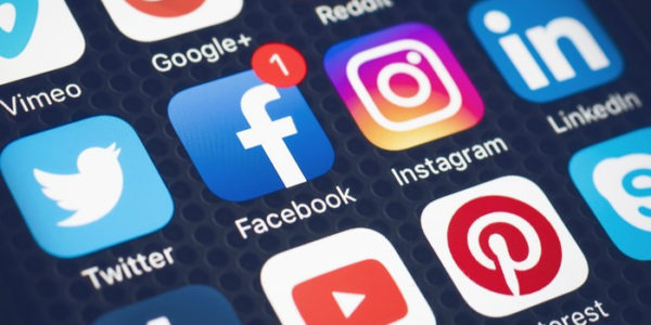 how-to-tie-social-media-into-your-website how-to-tie-social-media-into-your-website